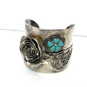 Artist Crafted Unique Silver Cuff Raised Flower Turquoise Bracelet 63g